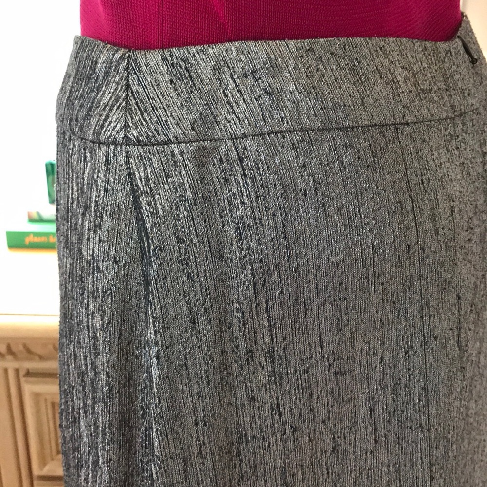 RUNWAY SKIRT! Vera Wang Skirt!! 🥂 - Picture 11 of 14
